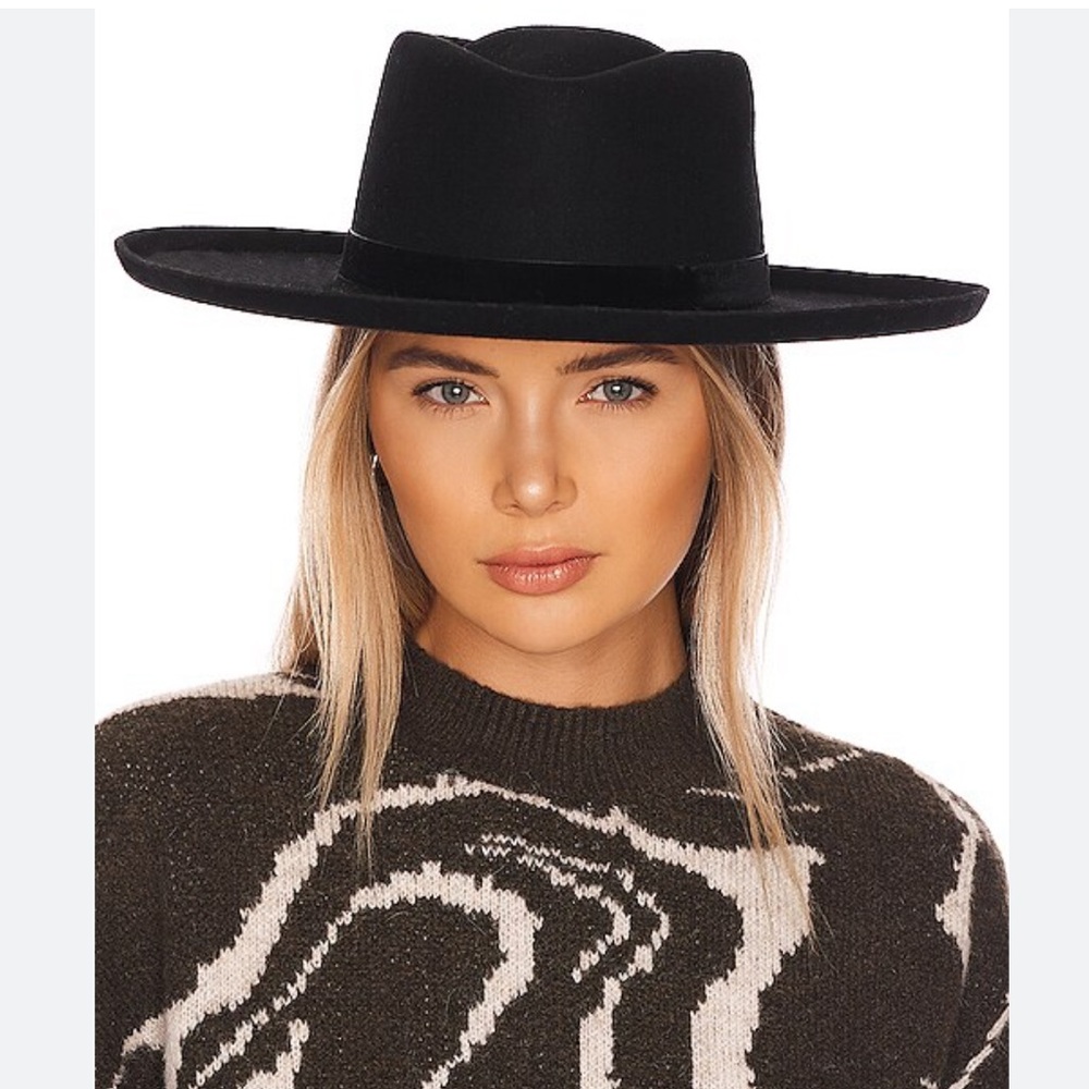 Lack of color black hat